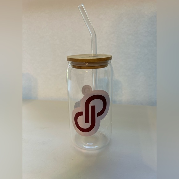 Posh Babe glass cup with a bamboo lid and glass straw 16 Oz for the posh Lady - Picture 2 of 6